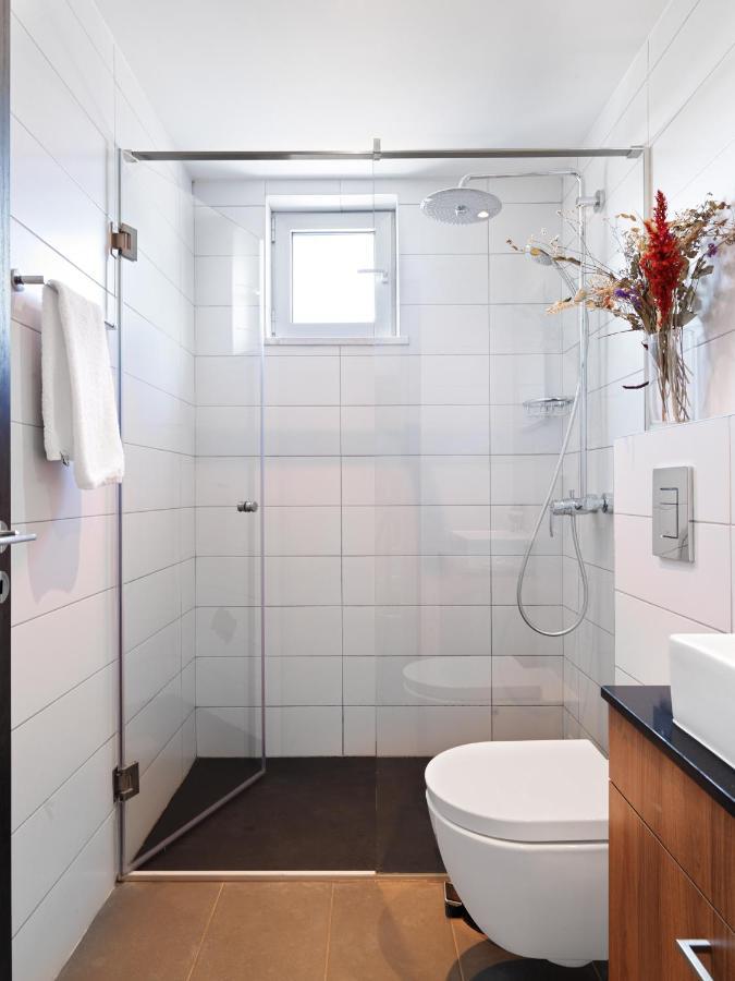 Liv Urban Suites Ларнака Екстериор снимка