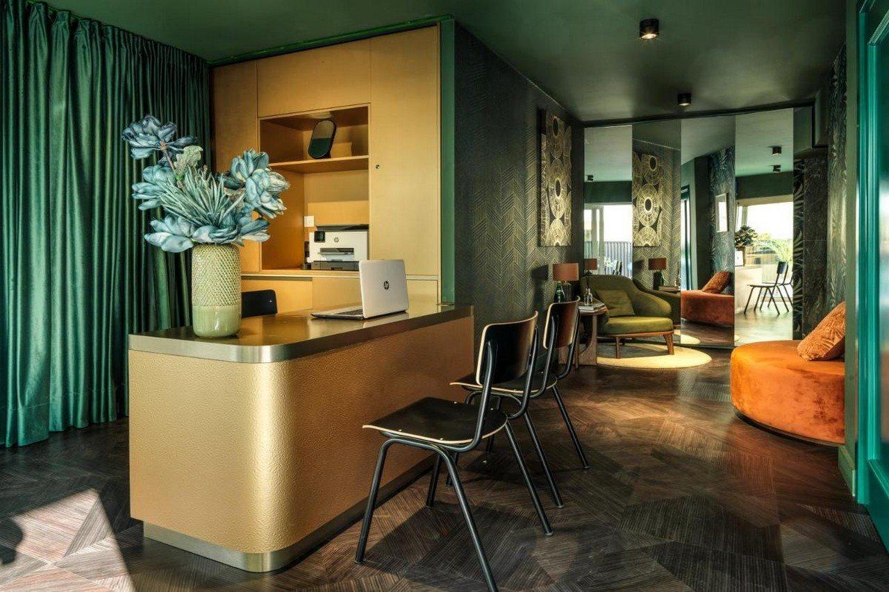 Liv Urban Suites Ларнака Екстериор снимка